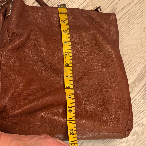 Elegant Coach Brown Leather Hobo Bag - Picture 8 of 9